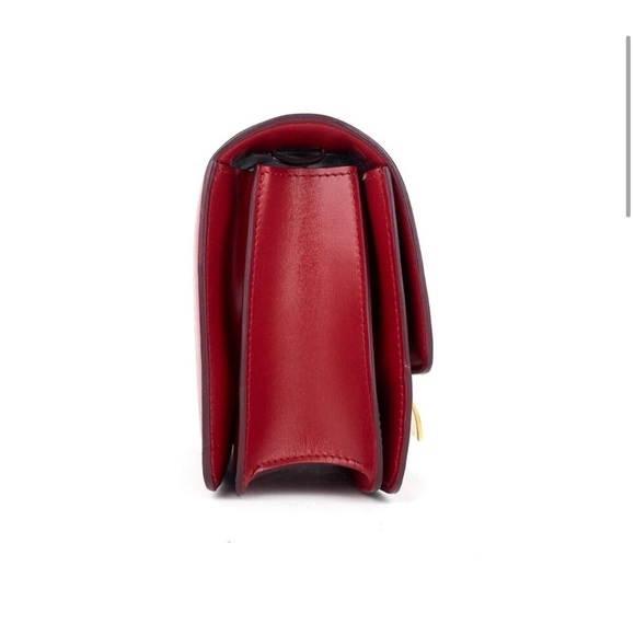 Classic Box Small Calf Leather Bag - Picture 5 of 8